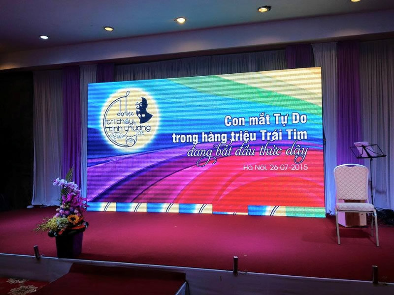 Thi công, lắp đặt màn hình led sân khấu trong nhà ngoài trời Hà Tĩnh